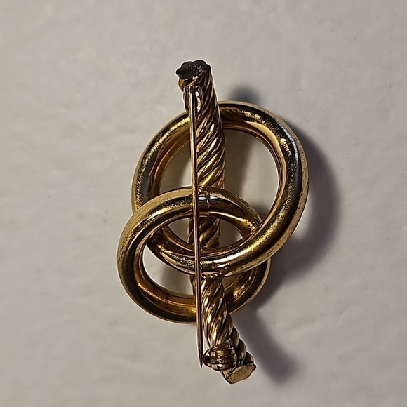 W. GERMANY Vintage Knotted Goldtone Brooch - Picture 6 of 6